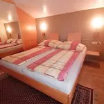Apartment Am Rhein Koblach
